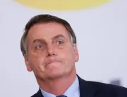 Bolsonaro nega interferência e diz que Enem ainda 