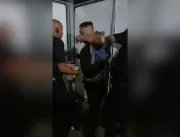Vídeo: Ladrão é flagrado enfiando celulares na cue