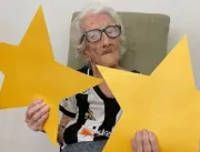 Vovó do Galo, torcedora símbolo, morre aos 101 ano