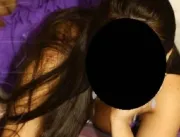 Garota de programa troca sexo por doações para ani