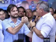 Após participar de evento ao lado de João Azevêdo, Julian Lemos posta foto com Pedro e reafirma que é oposição