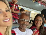 Romário comparece a jogo do Flamengo e irrita torc