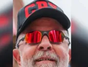 [VÍDEO] Lula usa boné com sigla CPX e vira alvo de