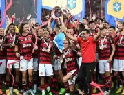 [ASSISTA] Nos pênaltis, Flamengo derrota Corinthia