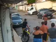 Vídeo mostra momento em que caminhão arrasta homem