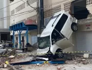 CENAS IMPRESSIONANTES: Carro atravessa parede de garagem, cai de prédio e mulher fica ferida em estado grave - VEJA NO VÍDEO