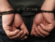 COVARDIA: Homem é preso após brigar com a namorada