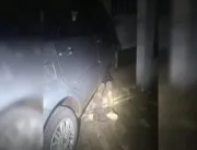 VÍDEO INUSITADO: Mulher percorre 40 quilômetros com corpo preso embaixo do carro