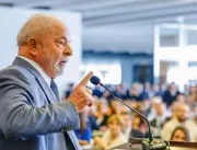 Lula antecipa pagamento do 13º aos beneficiários d
