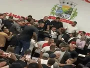 Sessão em Câmara no RJ tem briga entre vereadores e tiro  – VEJA O VÍDEO