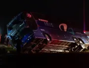 VÍDEO FORTE: Ônibus que tombou no DF e matou 5 era