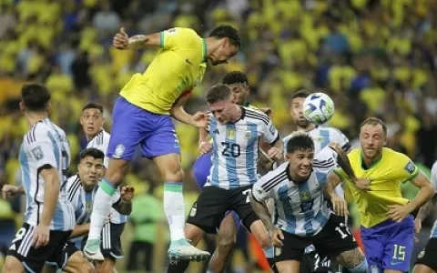 [VÍDEO] Brasil cai diante da Argentina e perde pel