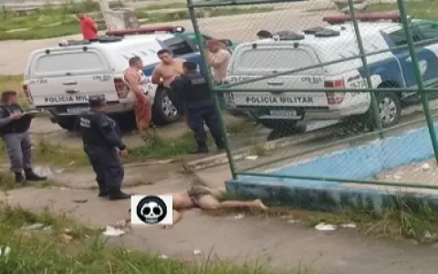 [VÍDEO] Homem é arrastado por pistoleiros e execut