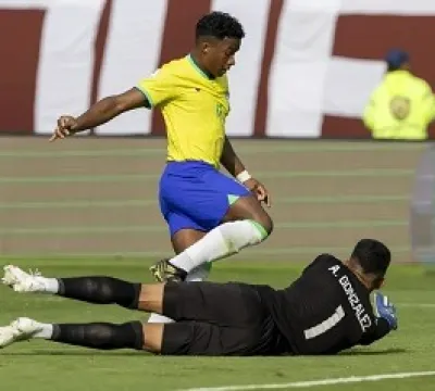 Pré-Olímpico: Endrick perde pênalti e Brasil cai diante do Paraguai 