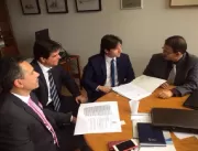 Em Brasília, prefeito visita gabinete de Pedro Cun