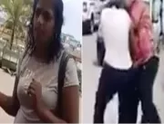 Em atitude covarde, vídeo mostra homem espancando 