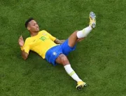 Imprensa inglesa volta a atacar Neymar: Mergulhado