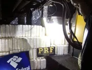 Meia tonelada de cocaína é encontrada em ônibus co