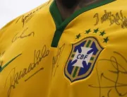 CBF vai mudar o escudo da seleção brasileira
