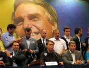 Confiante na vitória, Bolsonaro anuncia nome de mi
