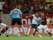Flamengo empata com o Palmeiras e mantém esperança