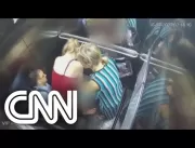ASSISTA: Mulher dá à luz em pé no elevador do cond