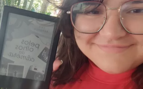 Ex-aluna da Federal da Bahia lançará livro em Salvador