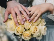 Por que as Alianças de Casamento e Alianças de Noivado São Usadas no Quarto Dedo?