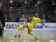Pato vence o Praia Clube novamente e avança na LNF