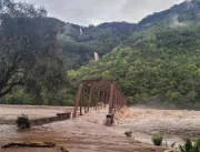 Rio das Antas tem alta de 22 metros e arrasta pont