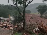 CATÁSTROFE NO RS: Desmoronamento atinge casas na L