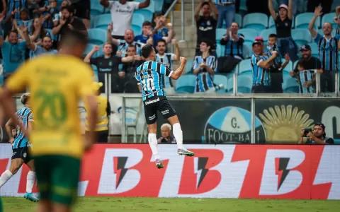Grêmio faz o dever de casa e derrota o Cuiabá com 