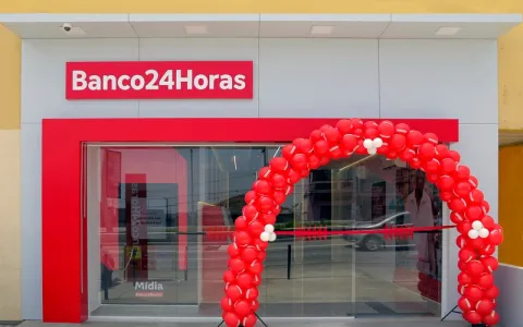 Banco24Horas inaugura primeiro espaço multibanco n