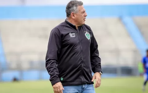 Luisinho Vieira não é mais o técnico do Ypiranga 