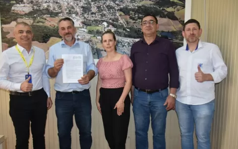 Prefeitura de Getúlio Vargas formaliza contrato co