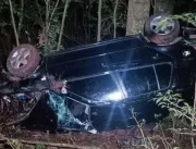 Veículo capota e faz cinco vítimas em Cacique Dobl