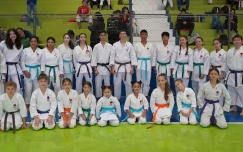 Atletas de Karatê de quatro cidades do Alto Urugua