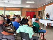 Prefeitura de Barra do Rio Azul reúne agricultores