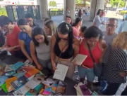 Letraria Cultural distribui 300 livros gratuitamen