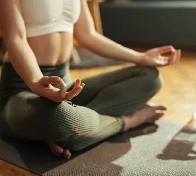 10 benefícios da prática de yoga para a saúde físi