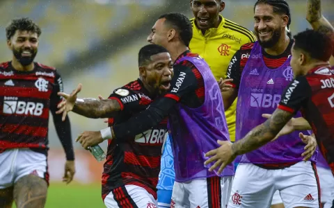 Flamengo aplica 3 a 0 no América-MG no Brasileirão