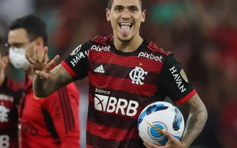 Em noite de 7 a 1, Flamengo avança na Libertadores