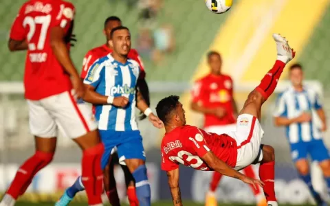 Bragantino abre 16ª rodada do Brasileirão com gole