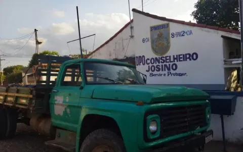 Polícia recupera trilhos de trem furtados em Campo