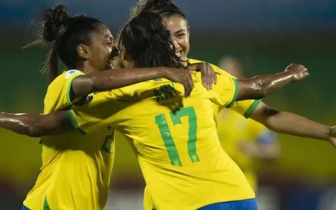 Brasil vai à final da Copa América Feminina e gara