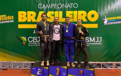 Lutadores de jiu-jitsu de Costa Rica participam de Campeonato Brasileiro centro-oeste e trazem prêmios